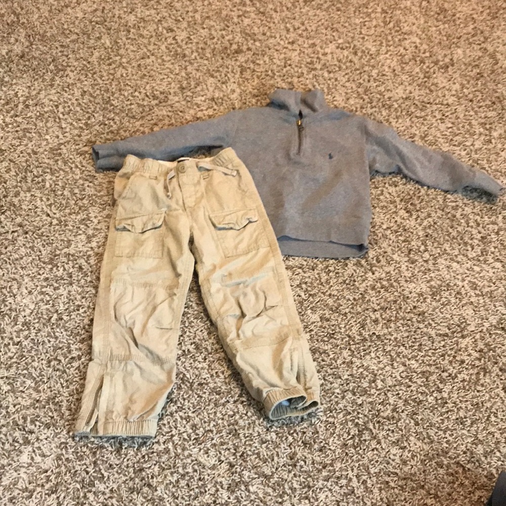 Pants and sweater set